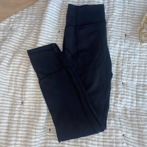 black lulu lemon leggings
